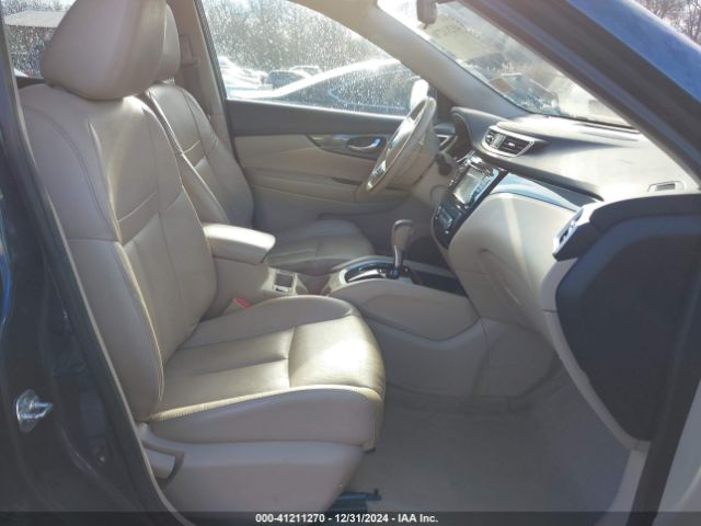 5N1AT2MV3FC805183 Nissan Rogue Sl