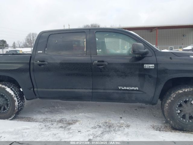 5TFDY5F18EX406534 Toyota Tundra Sr5 5.7l V8