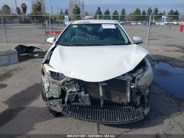 Toyota Corolla Le Plus 2015 5YFBURHE5FP187106 Image 13