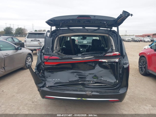 Chrysler Pacifica Touring L 2023 2C4RC1BG9PR631649 Image 16
