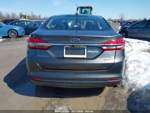 3FA6P0LU8HR304764 Ford Fusion Hybrid Se