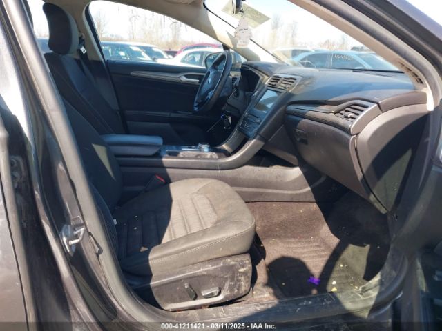 3FA6P0LU8HR304764 Ford Fusion Hybrid Se