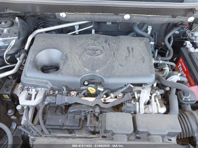 Toyota Rav4 Xle 2019 JTMW1RFV3KD034847 Image 10