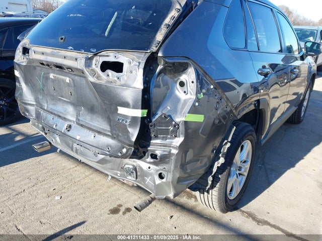 Toyota Rav4 Xle 2019 JTMW1RFV3KD034847 Image 6