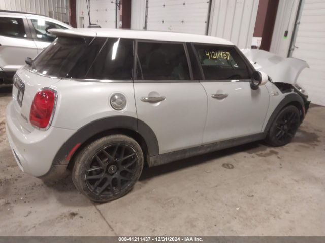 WMWXU3C5XJ2F51084 Mini Hardtop Cooper S