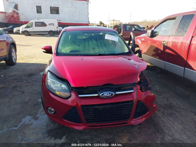 1FADP3J2XEL427230 Ford Focus Titanium