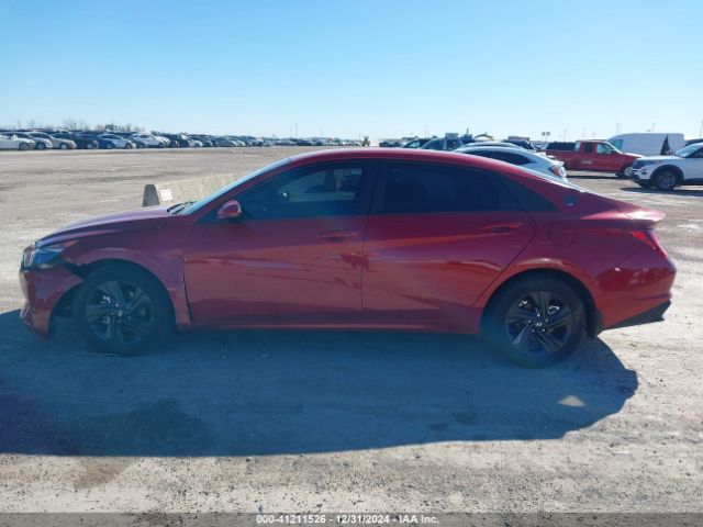 KMHLM4AG6NU330760 Hyundai ELANTRA SEL