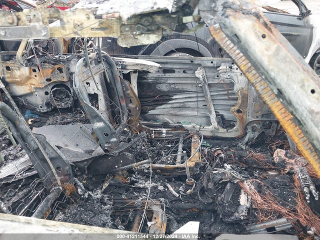 2010 MINI COOPER WMWMS3C51ATY51922 Photo 4