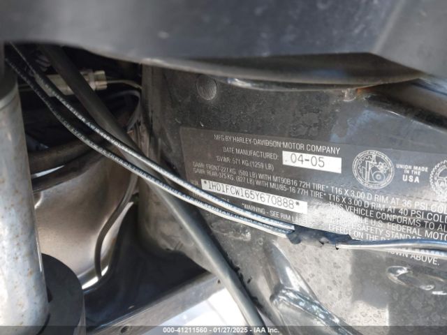 2005 HARLEY-DAVIDSON FLHTCUI 1HD1FCW165Y670888 Photo 9