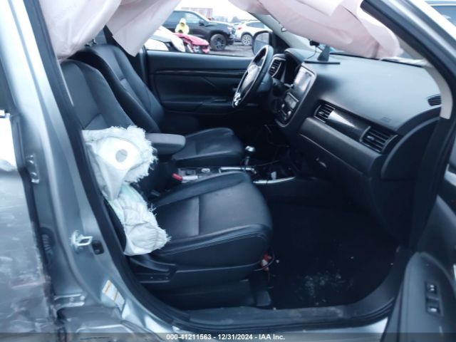 JA4AZ3A32JZ020973 Mitsubishi Outlander Se/sel