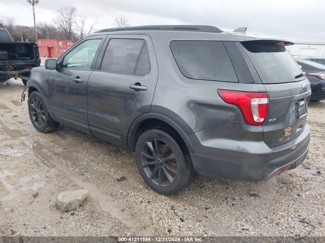 Ford EXPLORER XLT 2017 1FM5K8D89HGC52438 Image 3