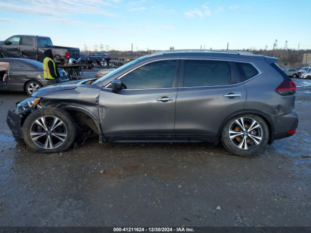 5N1AT2MV2KC828870 Nissan ROGUE SV