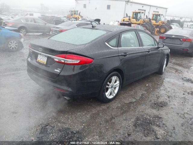 3FA6P0HD4JR237627 Ford FUSION SE