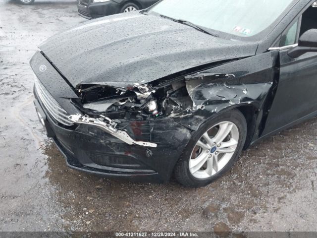 3FA6P0HD4JR237627 Ford FUSION SE