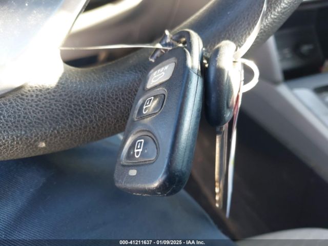 KMHD74LF7KU778274 Hyundai ELANTRA SE