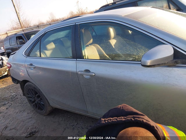 4T1BF1FK1FU099964 Toyota CAMRY SE