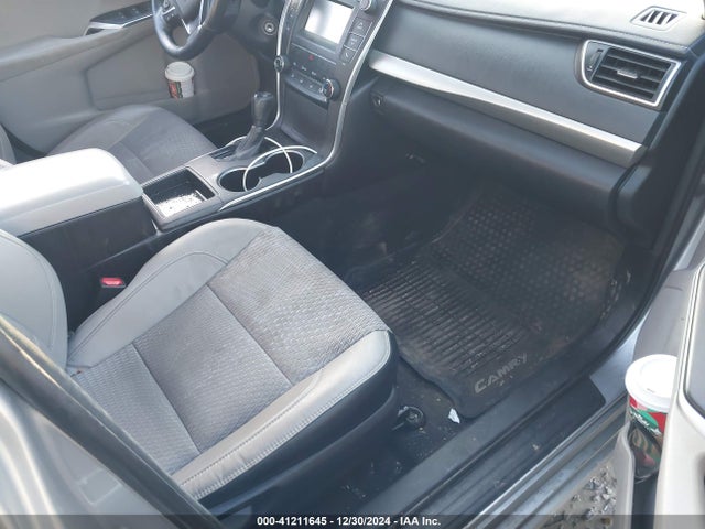 4T1BF1FK1FU099964 Toyota CAMRY SE