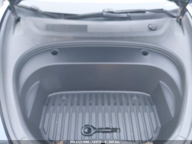 2021 TESLA MODEL 3 5YJ3E1EBXMF853236 Photo 9