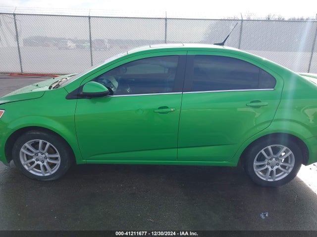 1G1JD5SH5E4228724 Chevrolet Sonic Lt Manual