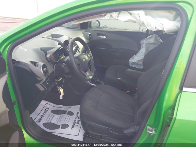 1G1JD5SH5E4228724 Chevrolet Sonic Lt Manual