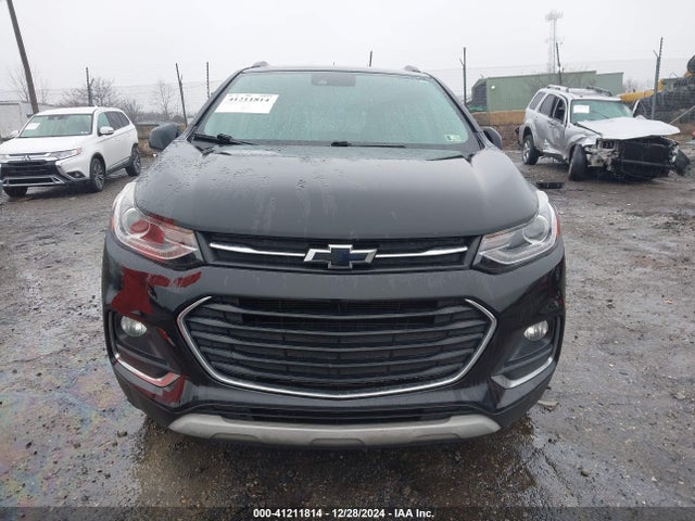 KL7CJRSB6JB553963 Chevrolet Trax Premier