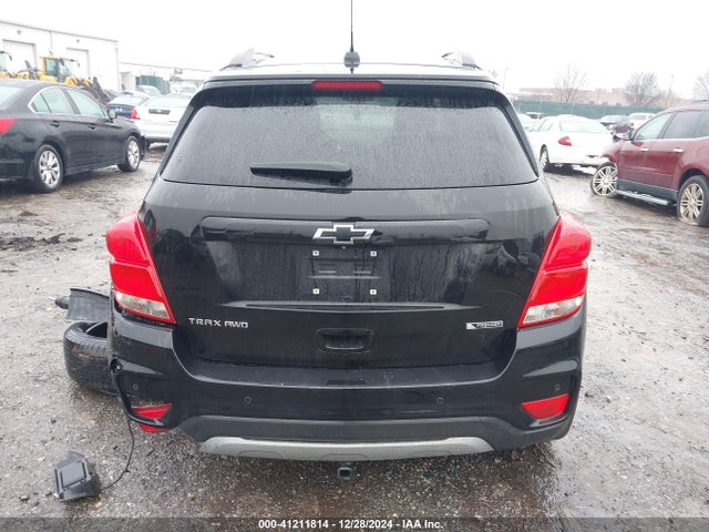 KL7CJRSB6JB553963 Chevrolet Trax Premier