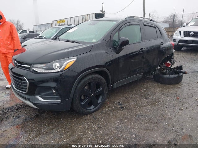 KL7CJRSB6JB553963 Chevrolet Trax Premier