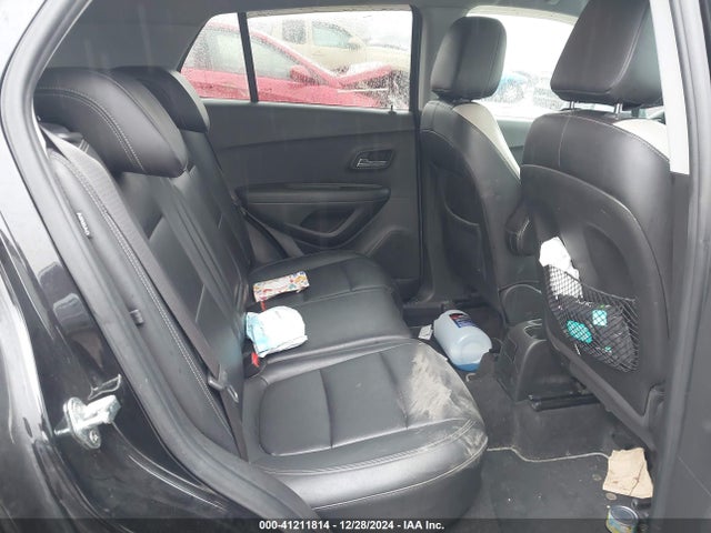 KL7CJRSB6JB553963 Chevrolet Trax Premier