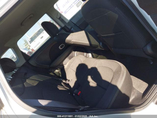 KNDJP3A52F7789540 KIA SOUL +