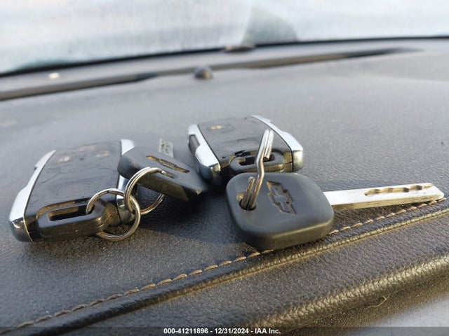 3GCUKSEC6HG119592 Chevrolet Silverado 1500 2lz