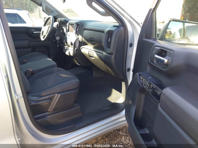 1GCRWBEK5NZ205649 Chevrolet Silverado 1500 Ltd 2wd Double Cab Standard Bed Custom