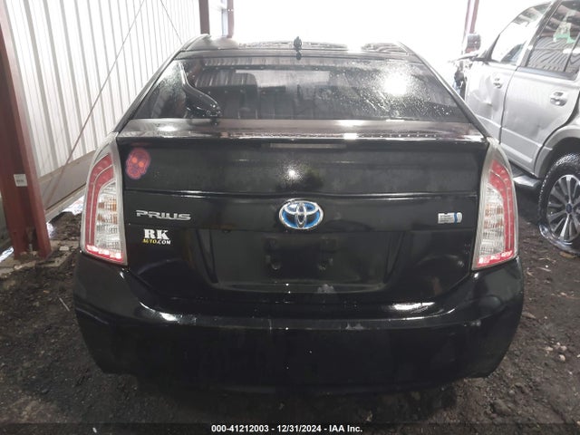 JTDKN3DU9F0400947 Toyota Prius Two