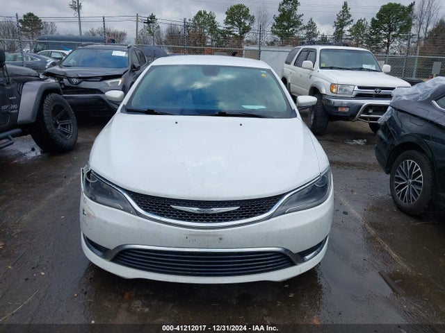 Chrysler 200 Limited 2015 1C3CCCABXFN575986 Image 11