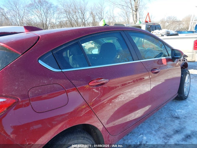 Chevrolet Cruze Lt Auto 2018 3G1BE6SM8JS653921 Image 14