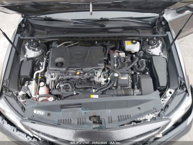 4T1B21HK2JU001817 Toyota Camry Hybrid Se