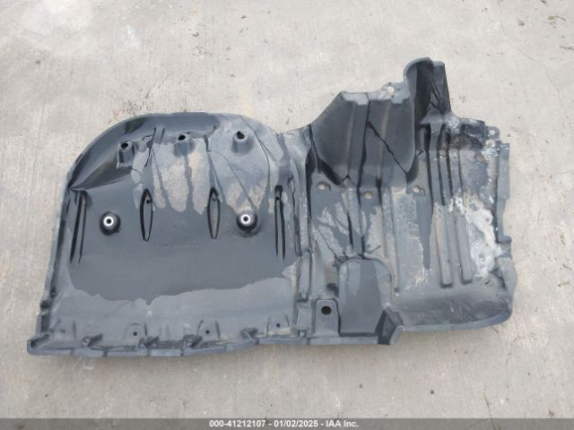4T1B21HK2JU001817 Toyota Camry Hybrid Se