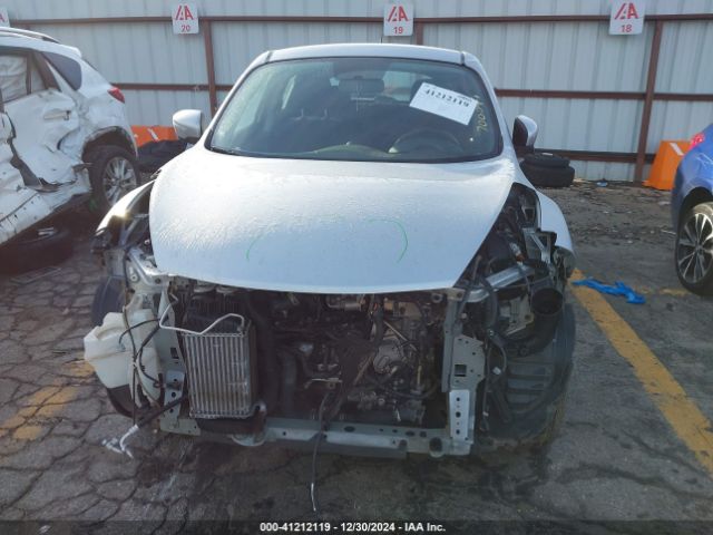 JN8AF5MR5HT700099 Nissan JUKE S