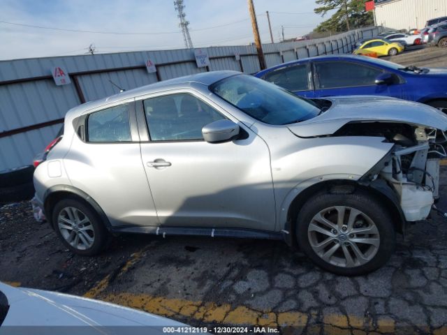JN8AF5MR5HT700099 Nissan JUKE S