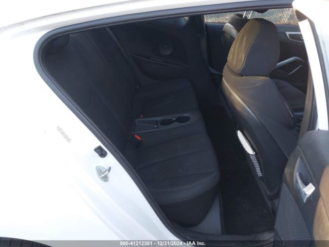 KMHTC6AD4FU228489 Hyundai Veloster