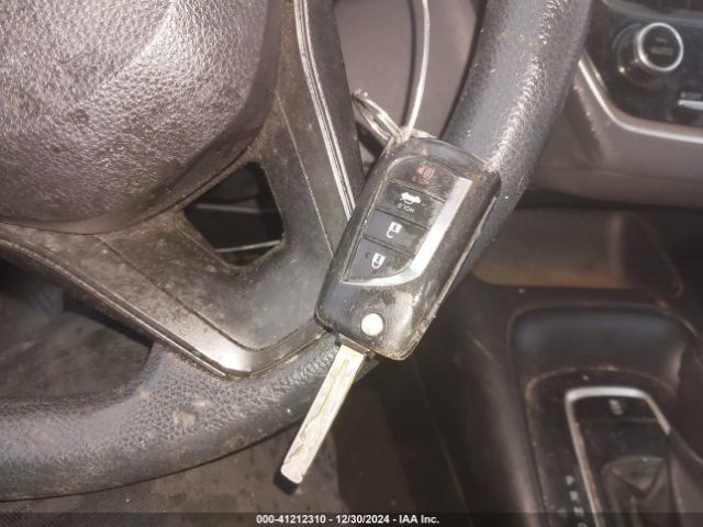 5YFEPRAEXLP098707 Toyota COROLLA LE