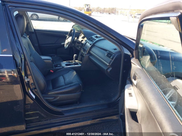 41212451 :رقم المزاد ، 4T1BF1FK8EU788866 vin ، 2014 Toyota Camry Se مزاد بيع
