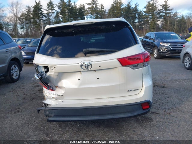 5TDJZRFH8JS826833 Toyota Highlander Se/xle