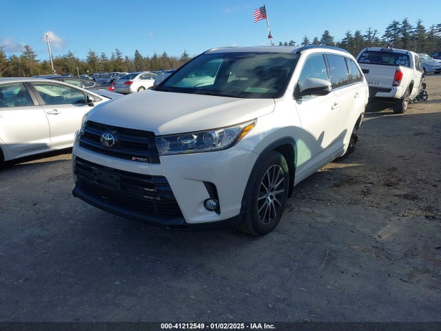 5TDJZRFH8JS826833 Toyota Highlander Se/xle