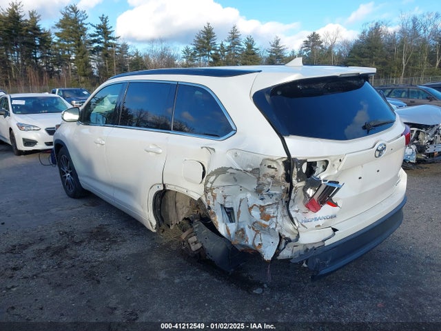5TDJZRFH8JS826833 Toyota Highlander Se/xle