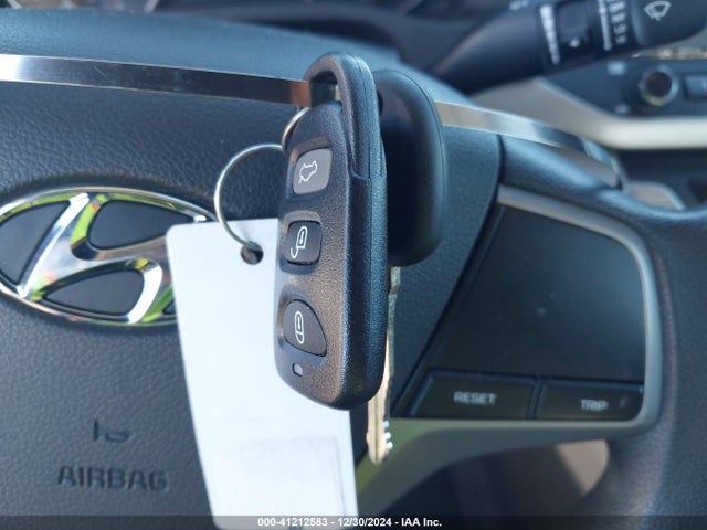 Hyundai ELANTRA SE 2017 5NPD74LF9HH062788 Image 11