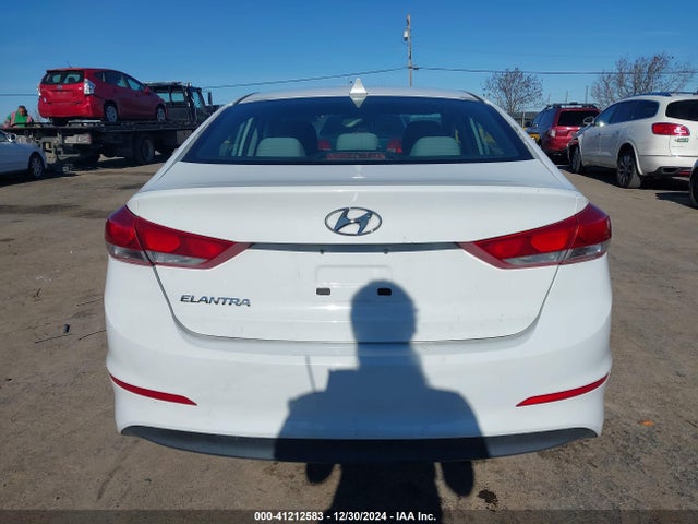 Hyundai ELANTRA SE 2017 5NPD74LF9HH062788 Image 16