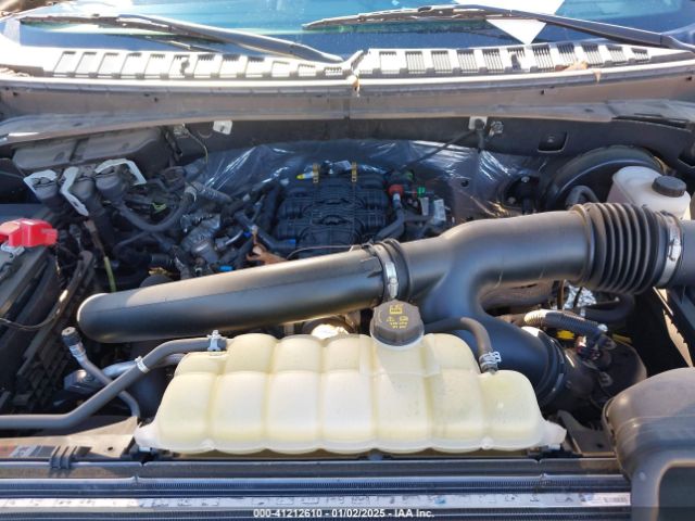 1FMJU1HT8MEA75501 Ford Expedition Xlt