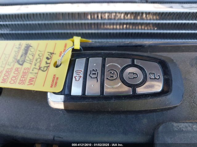 1FMJU1HT8MEA75501 Ford Expedition Xlt