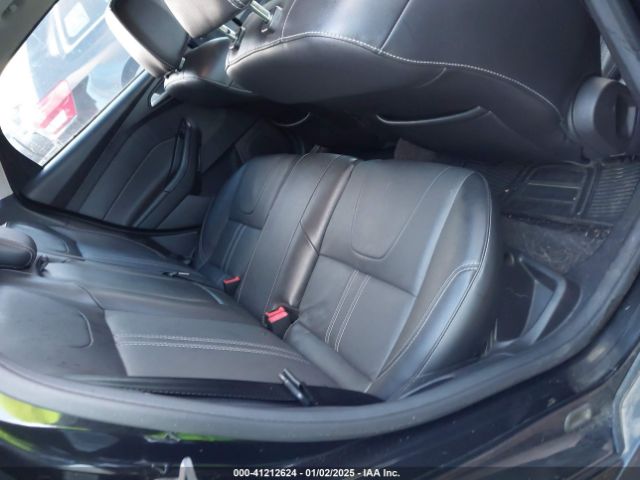 1FADP3K21EL252879 Ford FOCUS SE