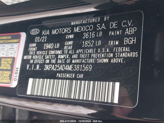 3KPA25AD4ME381569 KIA Rio 5-door S